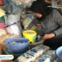 Foto: penjual garam di pasar tradisional di Kabupaten Pati (Mitrapost.com/ Kafi)
