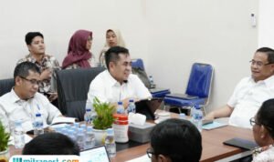 Foto : Kunjungan Dirjen Cipta Karya Kementerian Pekerjaan Umum di ruang rapat Bupati Pati Sudewo, Selasa (01/07/2025) siang. (Dok. Humas Pemkab Pati)