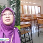 Foto : Kepala Sentra Margo Laras Pati, Proboretno Kuncororini ditemui di halaman Pendopo Kabupaten Pati. (Sumber. Mitrapost.com/ Ilham)
