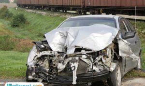 Tabrakan KA Batara Kresna dan Taxi Online di Solo, Diduga Karena Driver Tidak Fokus