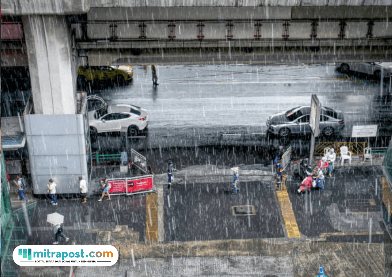 Foto: Curah Hujan Meningkat (sumber: istock)