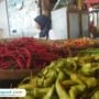 Foto: pedagang cabai di pasar puri beberapa waktu lalu (Mitrapost.com/ Ilham)