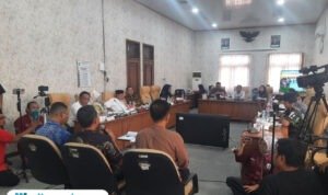 Foto: Pansus Hak Angket DPRD Kabupaten Pati memanggil beberapa pihak (Mitrapost.com/ Kafi)