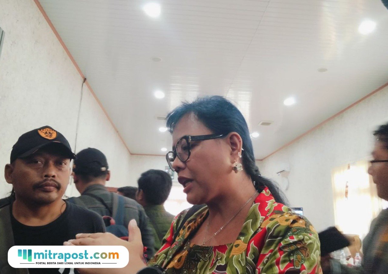 Foto : Tim Ahli Hukum Tata Negara Bivitri Susanti. (Sumber. Mitrapoat.com/ Ilham)