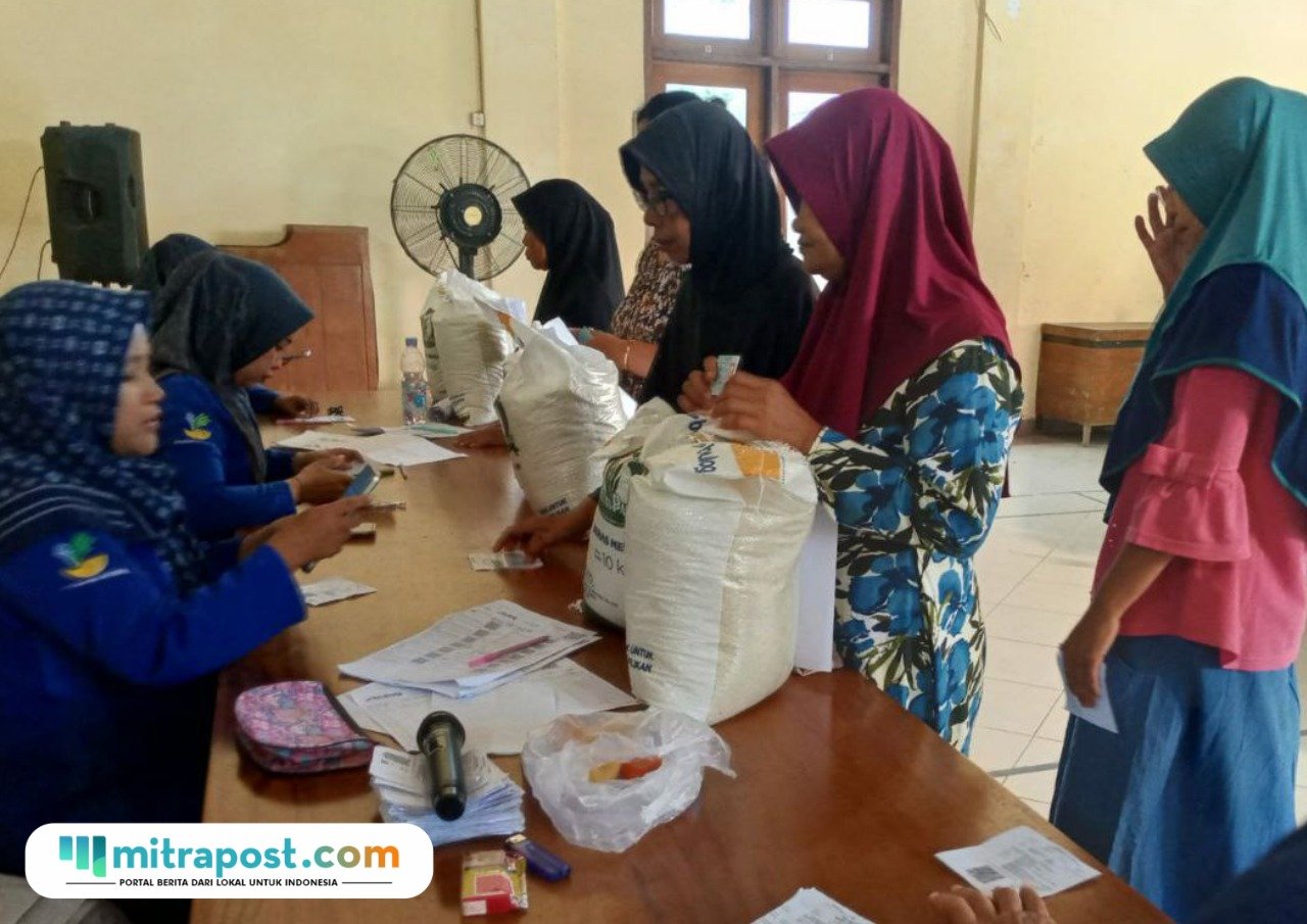 Foto : Dinas Ketahanan Pangan Kabupaten Pati, belum lama ini melakukan monitoring di sejumlah desa Kabupaten Pati. (Dok. Disketapang Kabupaten Pati)
