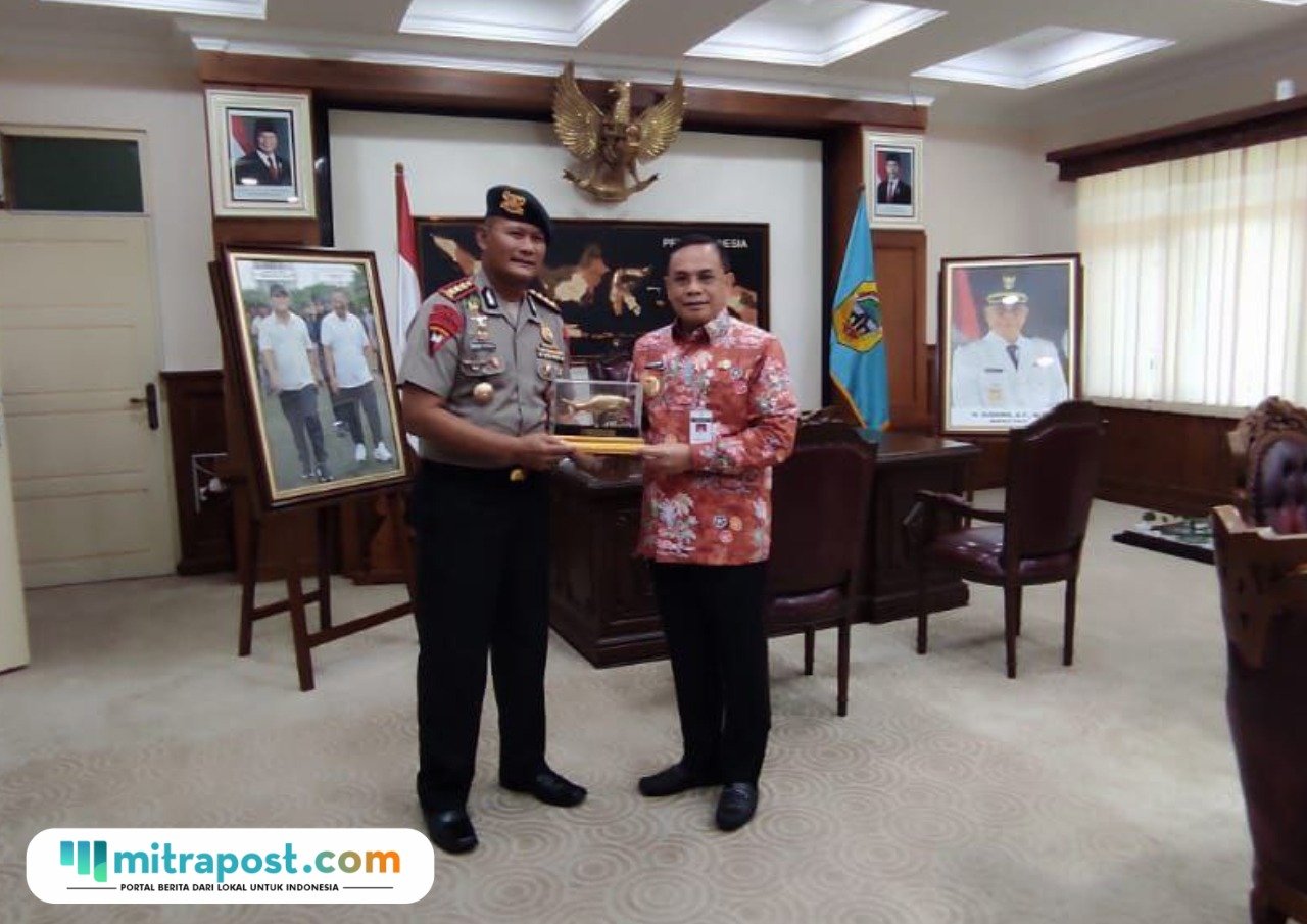 Foto: suasana kedatangan Komandan Satuan (Dansat) Brimob Polda Jawa Tengah, Kombes Pol Noor Hudaya pada Selasa (5/8/2025) (Mitrapost.com/ Kafi)