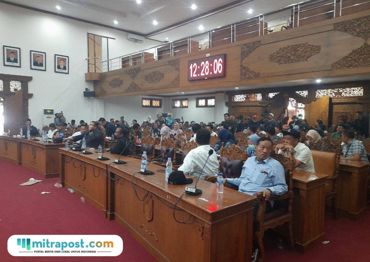 Foto: DPRD Kabupaten Pati gelar Rapat Paripurna pembentukan Pansus Hak Angket (Mitrapost.com/ Kafi)