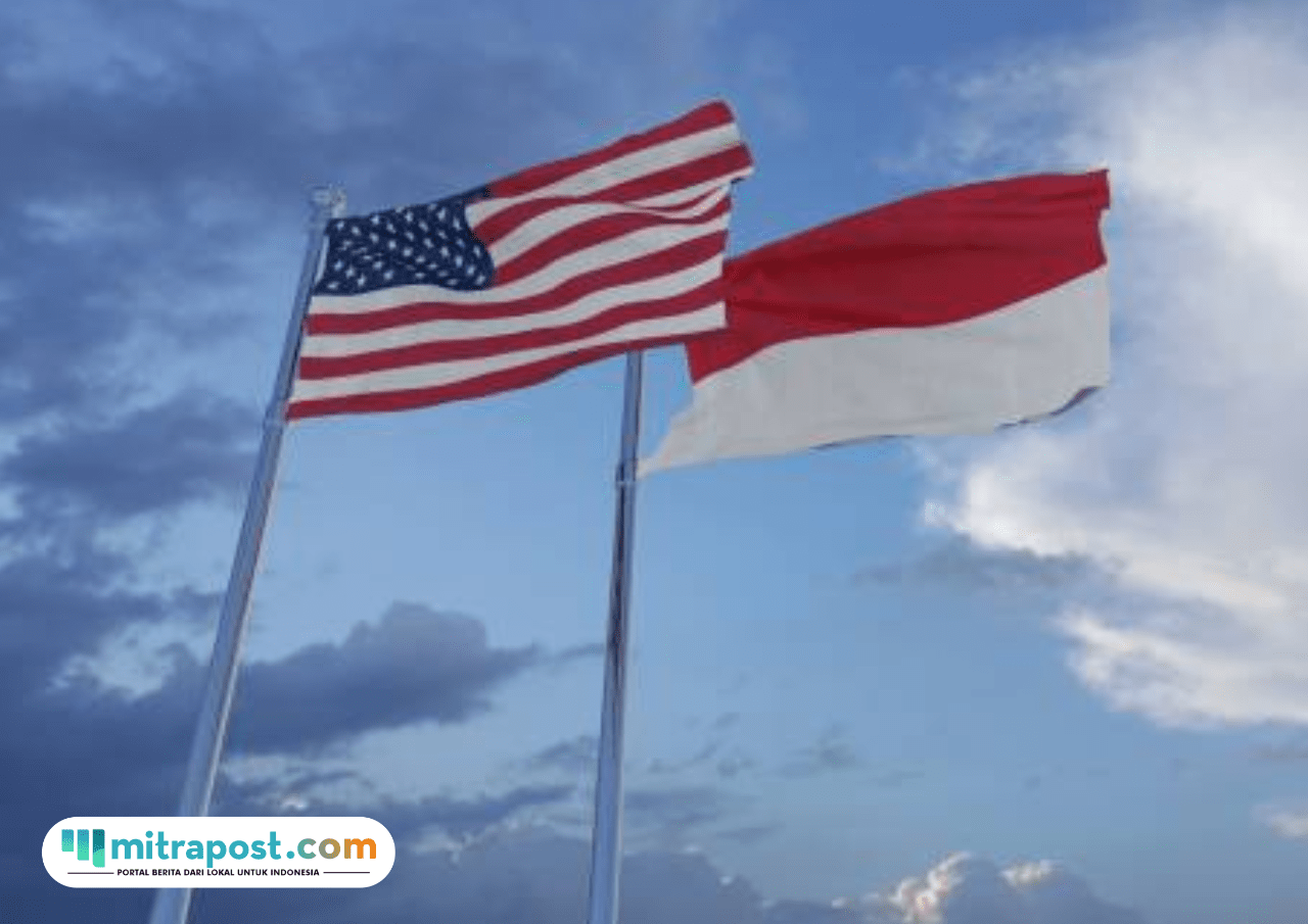 Foto: ilustrasi bendera Indonesia bersanding bendera AS (sumber: istock)