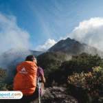 Foto: ilustrasi pendakian ke gunung (sumber: Eiger)