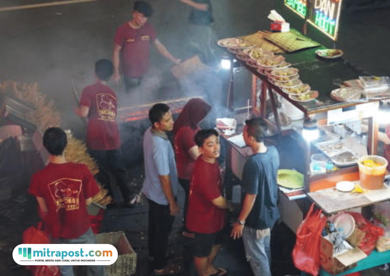 Foto: potret street food sate taichan senayan (sumber: istock)
