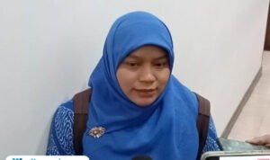 Foto: Dokter Umum RSUD RAA Soewondo Pati, dr. Reni Kurniawati saat ditanya oleh wartawan (Mitrapost.com/ Kafi)