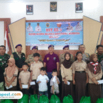 Foto: suasana pemberian santunan dari Dewan Pengurus Kabupaten (DPK) Ikatan Alumni Resimen Mahasiswa Indonesia (IARMI) Kabupaten Pati kepada anak yatim di Kecamatan Gembong (Mitrapost.com/ Kafi)