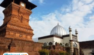 Foto: salah satu destinasi wisata religi, Menara Sunan Kudus (sumber: Kemenparekraf)