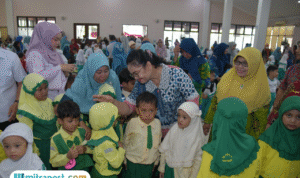 Foto: Walkot Semarang dalam Festival Anak Sholeh Bustanul Athfal (sumber: Pemkot Semarang)