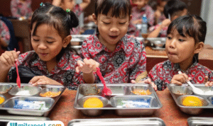 Foto: Potret Penerima Manfaat MBG (sumber: UNICEF) Foto: Potret Penerima Manfaat MBG (sumber: UNICEF)