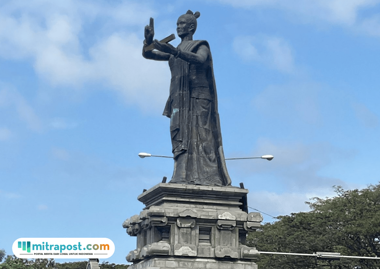 Foto: Patung I Dewa Agung Istri Kanya (sumber: Tripadvisor) Foto: Patung I Dewa Agung Istri Kanya (sumber: Tripadvisor)