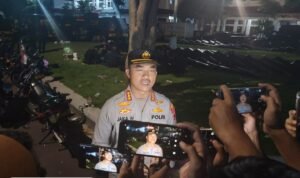 Picsart_25-11-01_00-14-41-503