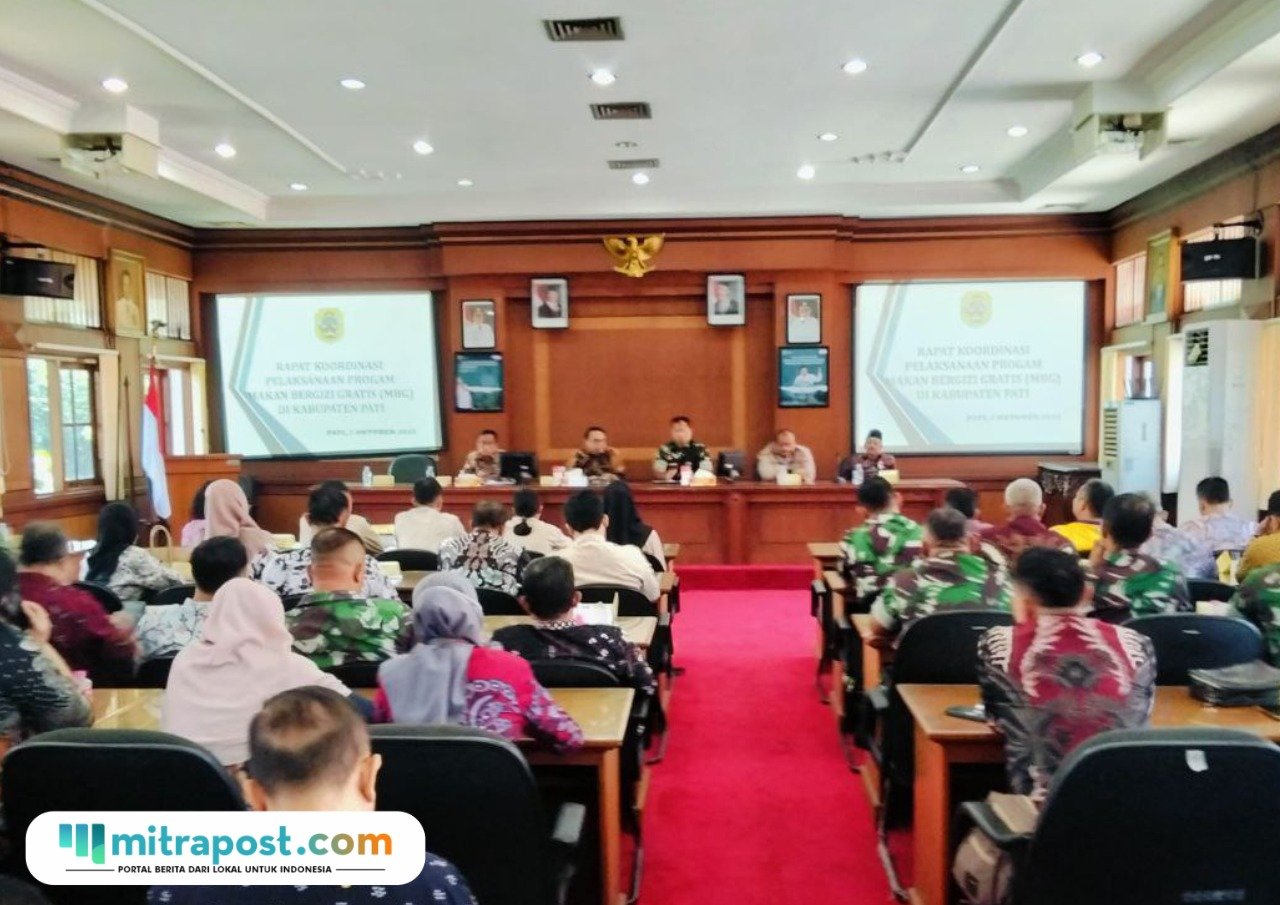 Foto : Rapat koordinasi pelaksanaan Program Makan Bergizi Gratis (MBG) di ruang Pragola Setda Kabupaten Pati (Sumber. Mitrapost.com/) Ilham)