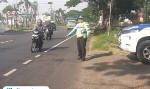 Foto: pengecekan jalan Cengkalsewu perbatasan dengan Kudus usai dilakukan perbaikan (Mitrapost.com/ DPUTR Pati) Foto: pengecekan jalan Cengkalsewu perbatasan dengan Kudus usai dilakukan perbaikan (Mitrapost.com/ DPUTR Pati)