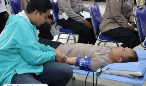 Foto: suasana donor darah dalam rangka Hari Jadi Humas Polri ke-74 di Polresta Pati (Mitrapost.com/ Polresta Pati) Foto: suasana donor darah dalam rangka Hari Jadi Humas Polri ke-74 di Polresta Pati (Mitrapost.com/ Polresta Pati)