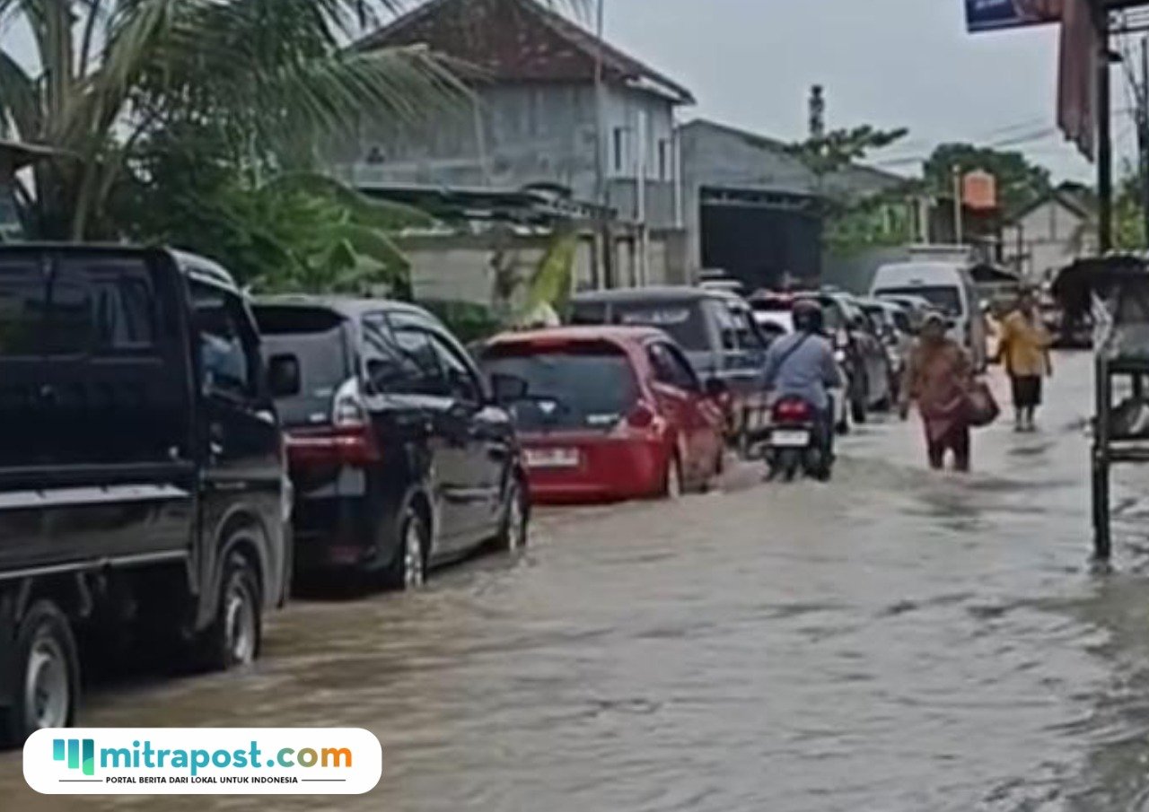 Banjir Landa Sejumlah Wilayah di Demak, Jalan Menuju Semarang Macet/diskominfo demak Banjir Landa Sejumlah Wilayah di Demak, Jalan Menuju Semarang Macet/diskominfo demak