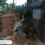 Foto: pondasi jembatan di Desa Pelemgede, Kecamatan Pucakwangi rusak karena tergerus air (Mitrapost.com/ dok pribadi)