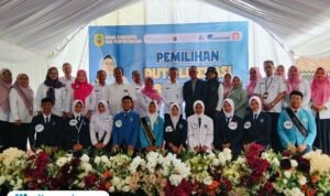 Foto : Pemilihan Duta Literasi Tingkat Kabupaten Pati yang digelar di Halaman Dinas Kearsipan dan Perpustakaan Kabupaten Pati, Rabu (29/10/2025). (Sumber. Mitrapost.com/ Ilham) Foto : Pemilihan Duta Literasi Tingkat Kabupaten Pati yang digelar di Halaman Dinas Kearsipan dan Perpustakaan Kabupaten Pati, Rabu (29/10/2025). (Sumber. Mitrapost.com/ Ilham)