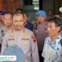 Foto: Kapolresta Pati Kombes Pol Jaka Wahyudi menemui massa (Mitrapost.com/ Kafi)