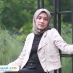 Foto: A’ida Sufrotus Sofi (23) asal Desa Slungkep yang berhasil menembus pendidikan magister di International Open University Africa, Gambia, Afrika Barat (Mitrapost.com/ dok pribadi)