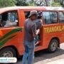 Foto: angkot saat ngetem di di depan SMPN 4 Pati (Mitrapost.com/ Kafi)