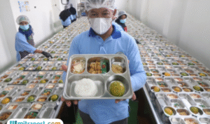 Ahli Gizi Sayangkan Sajian Kudapan MBG yang Kerap Gunakan Makanan Cepat Saji