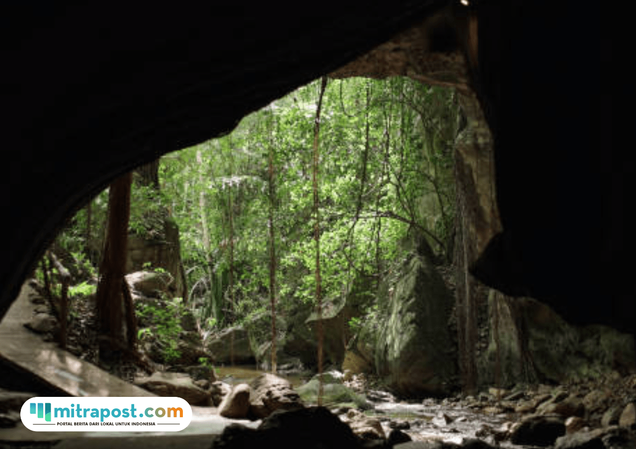 Kisah Sudarmaji, Penghuni Gua Anggas Wesi Jombang sejak 1983
