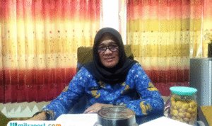 Foto : Kepala Pelaksana Harian Badan Penanggulangan Bencana Daerah (BPBD) Kabupaten Rembang, Sri Jarwati. (Sumber. Mitrapost.com/ Ilham)