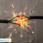 Ilustrasi sengatan arus listrik/istock