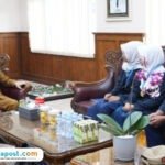 Taiga pelajar SMP Negeri 1 Kayen saat bertemu Bupati Sudewo/diskominfo pati