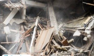 Ilustrasi bangunan ambruk/istock Longsor