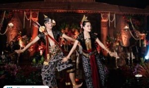 Foto: penari asal Pati yang banyak job cucuk lampah (Mitrapost.com/ dok pribadi)