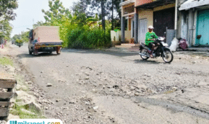 Jalan Penghubung Jakenan-Winong Bakal Segera Diperbaiki, Dianggarkan Rp800 Juta