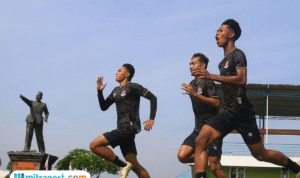 persipa Foto: Persipa Pati saat menggelar latihan di Lapangan Mojoagung (Mitrapost.com/ Persipa Pati)