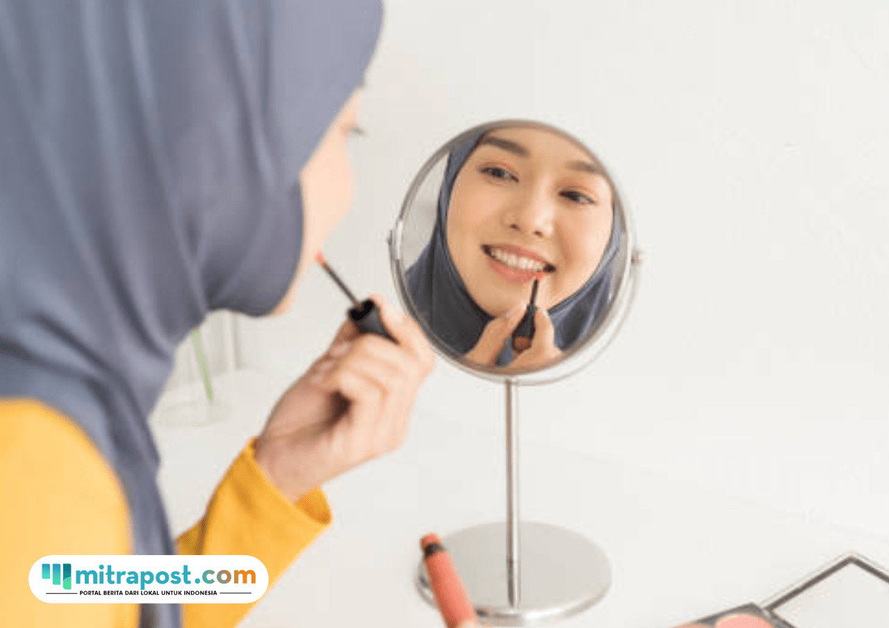 Hukum Wudhu bagi Muslimah dengan Sisa Makeup di Wajah