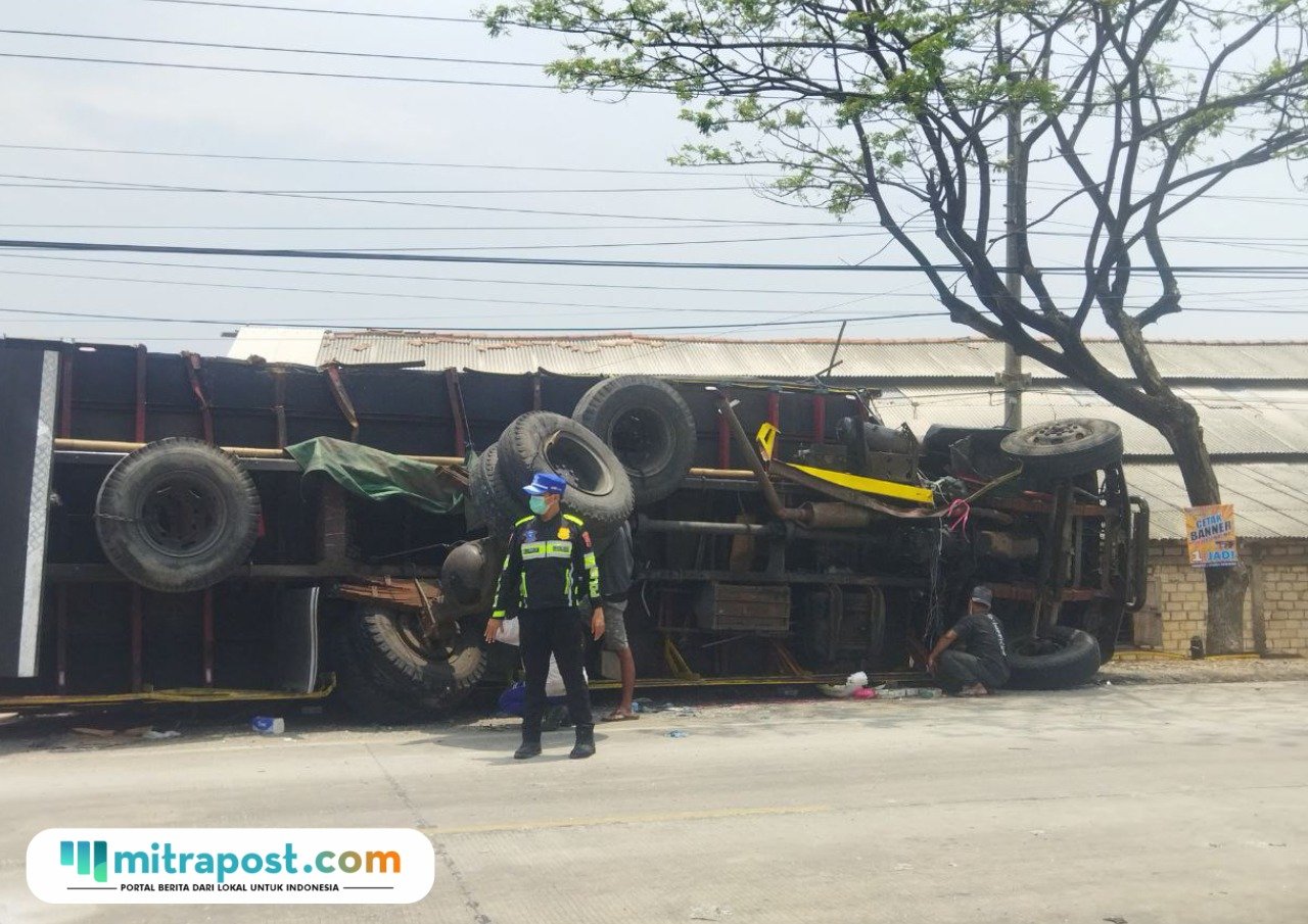 Foto : Kecelakaan truk di Jalan Pati-Rembang Kecamatan Batangan tahun 2024 lalu. (Sumber. Mitrapost.com/ Ilham) Angka Kecelakaan
