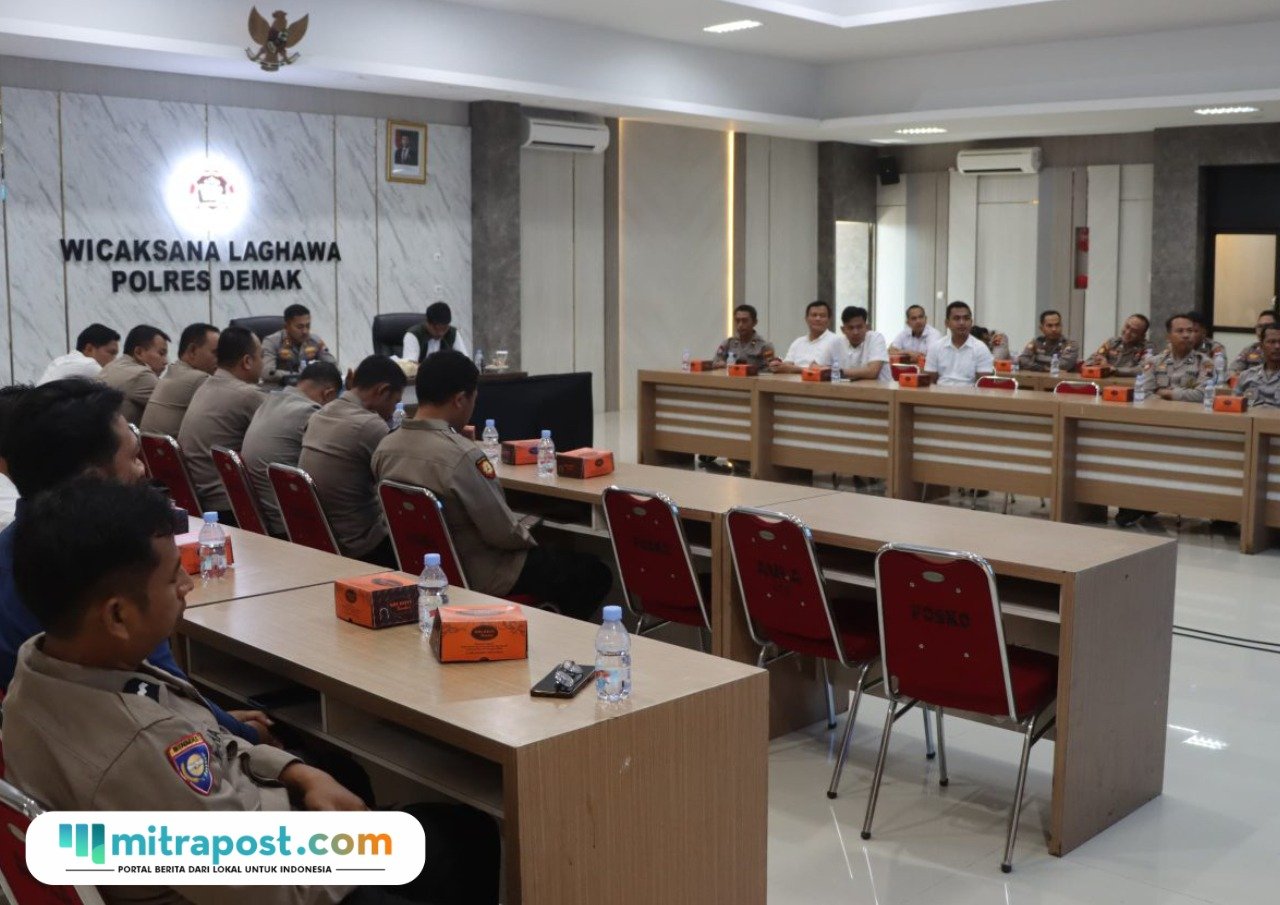 Pasca Insiden di Cilincing, Kapolres Demak Minta SPPG Selektif Pilih Sopir utuk Antar MBG / Polres Demak
