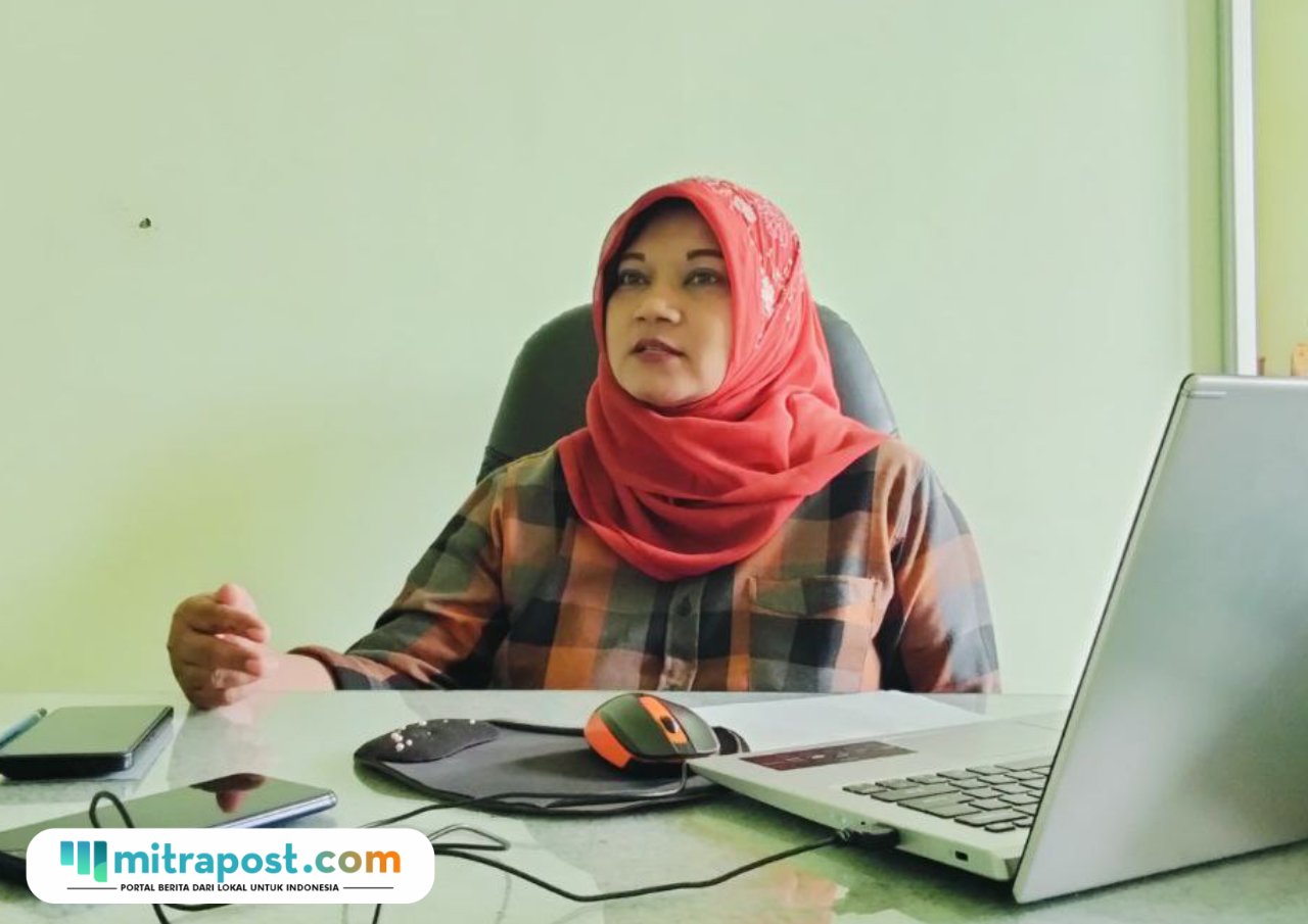 Foto : Kepala Bidang Perdagangan Dinas Perdagangan dan Perindustrian (Disdagperin) Kabupaten Pati, Indyah Tri Astuti. (Sumber. Mitrapost.com/ Ilham) Stok Bahan Pokok