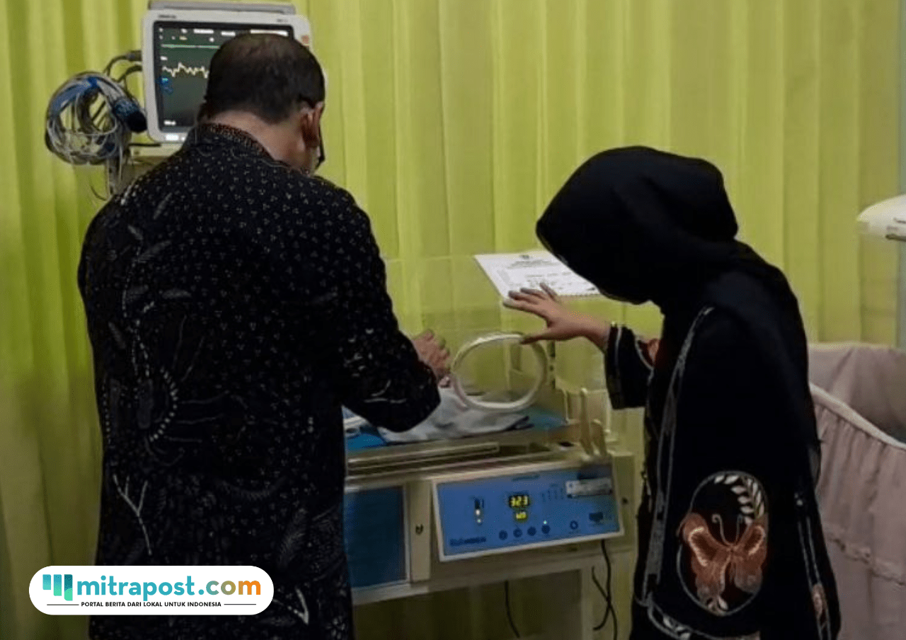 Bayi Perempuan yang Dibuang di Tempat Sampah Puri Kini Dirawat Kakek dan Nenek