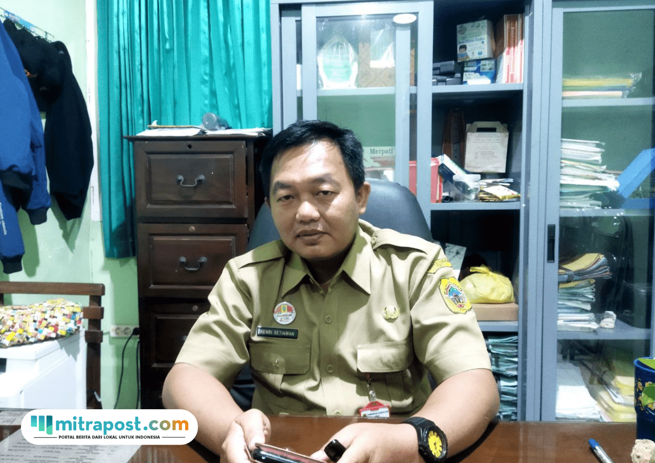 Foto : Kepala Bidang Kebersihan Persampahan dan Pertamanan Dinas Lingkungan Hidup (DLH) Kabupaten Pati, Henri Setiawan. (Sumber. Mitrapost.com/ Ilham) Pengelolaan Sampah