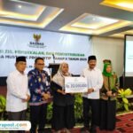 Foto : Penyerahan bantuan modal untuk pelaku UMKM Kabupaten Pati di Hotel Safin, Kamis (29/01/2026). (Sumber. Mitrapost.com/ Ilham)