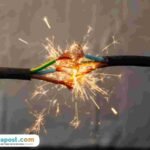 Ilustrasi sengatan listrik/istock Demak