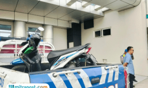 Foto : Kondisi kendaraan korban di RS KSH Pati. (Sumber. Mitrapost.com/ Ilham)