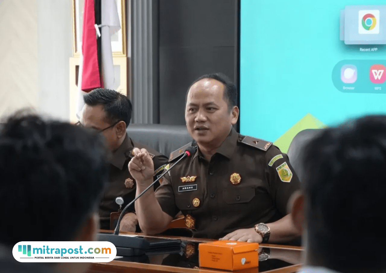 Kejaksaan Hentikan Kasus Guru Honorer yang Rangkap Jabatan Jadi PLD di Probolinggo