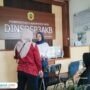Foto : Warga melakukan Reaktivasi PBI JK di Dinsosp3akb Kabupaten Pati. (Sumber. Mitrapost.com/ Ilham)
